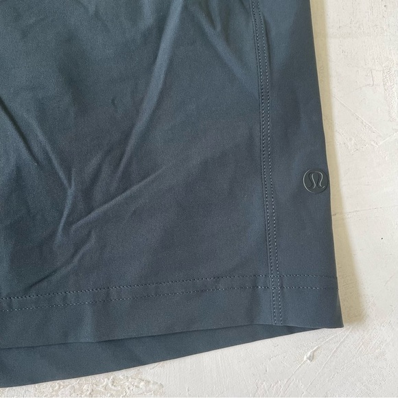 Lululemon Mens Shorts ABC Classic-Fit Short WovenAir Older Version Size 32 - Picture 3 of 9